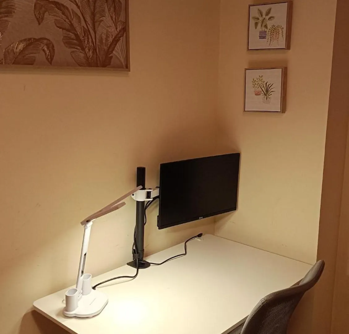 Spacious Cheltenham Flat With Free Allocated Parking 0*,  United Kingdom