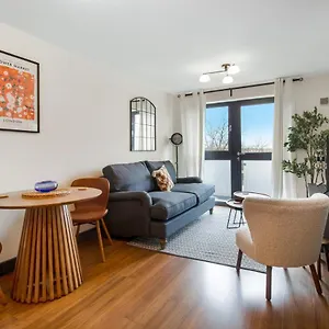  Apartment 1 Bd + Sofa Bed In The Heart Of Cheltenham!